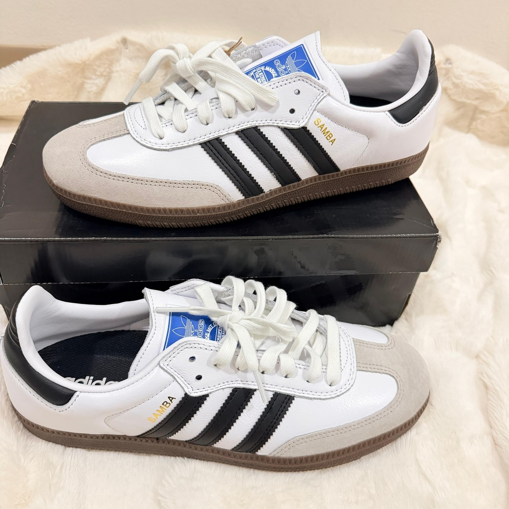 Adidas Samba Classic White and Black Men's Shoes - Picture 2 of 5